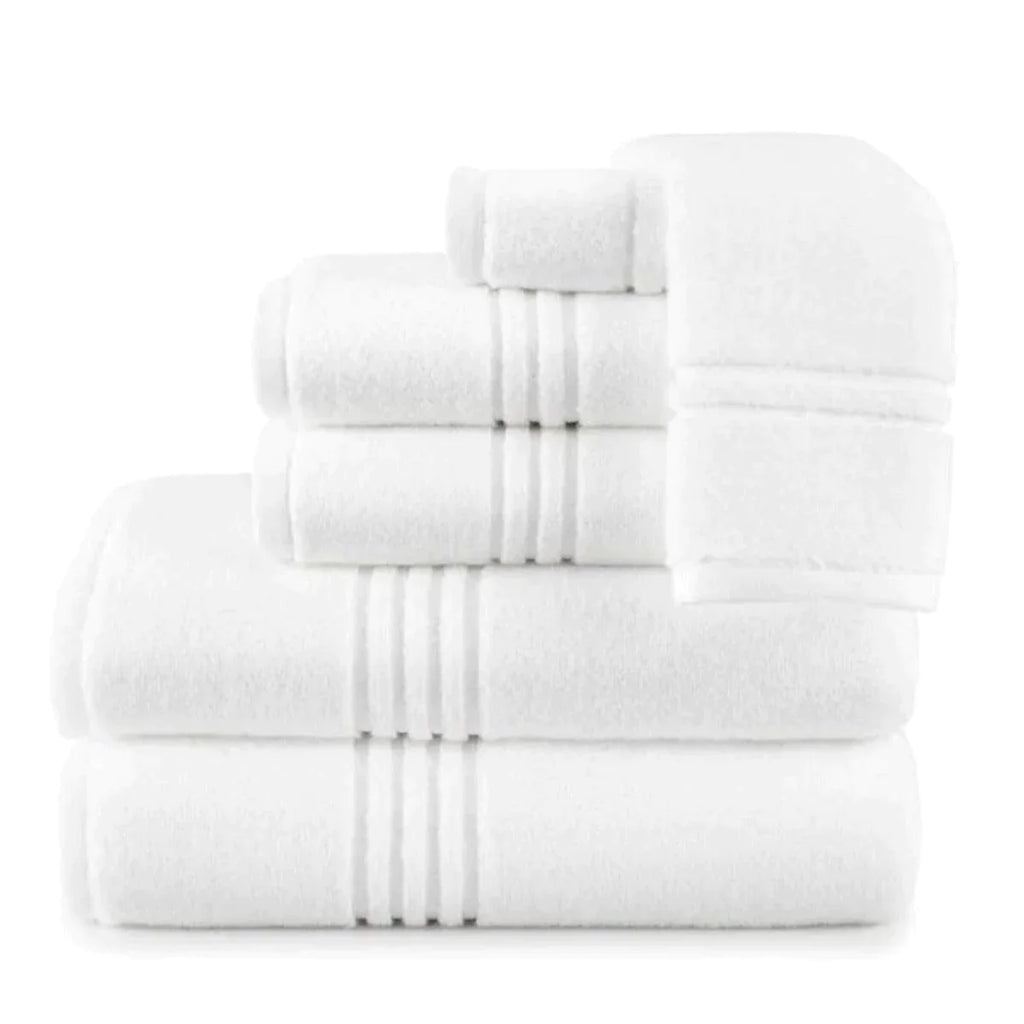 https://cdn.shopify.com/s/files/1/0551/2033/0798/files/chelsea-plush-cotton-bath-towel-collection-in-white-bath-towels-the-well-appointed-house-1_45d92f55-0429-4ed4-85a7-c3f8d01e05c3_1024x1024.webp?v=1691691906
