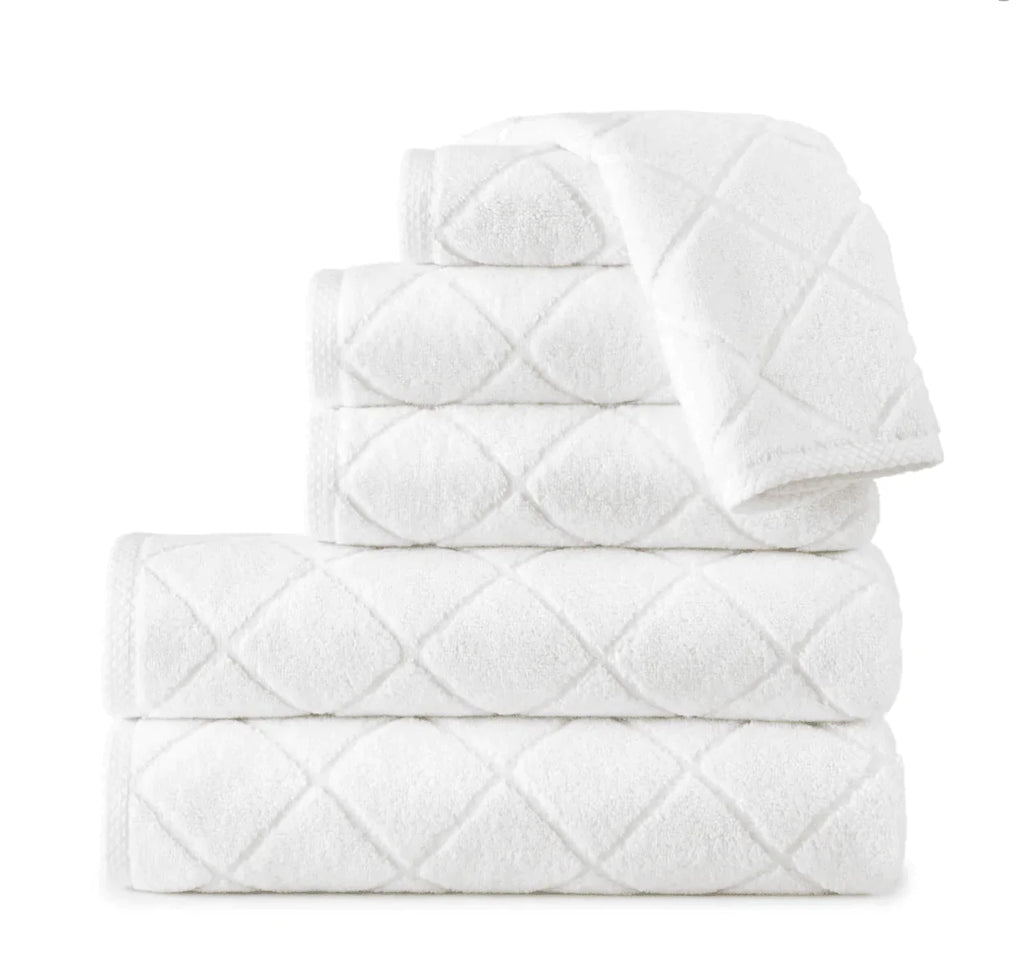 Plush Devon Terry Scalloped Bath Towels With Optional Monogram - Avail –  The Well Appointed House