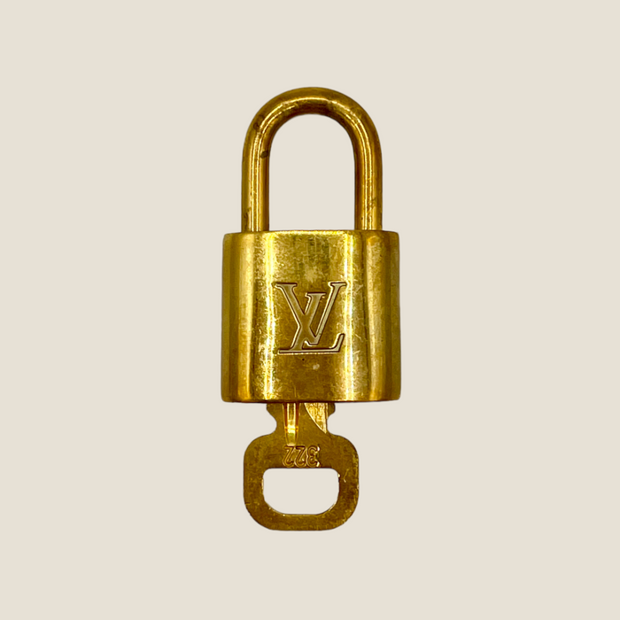 Louis Vuitton Padlock & Key Set No. 322