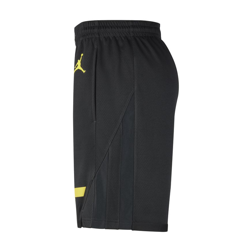 Statement Swingman Shorts