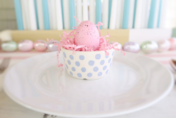 Lollie + Boo, Easter, Easter Table, Easter Tablescape, pastel table, outdoor dining