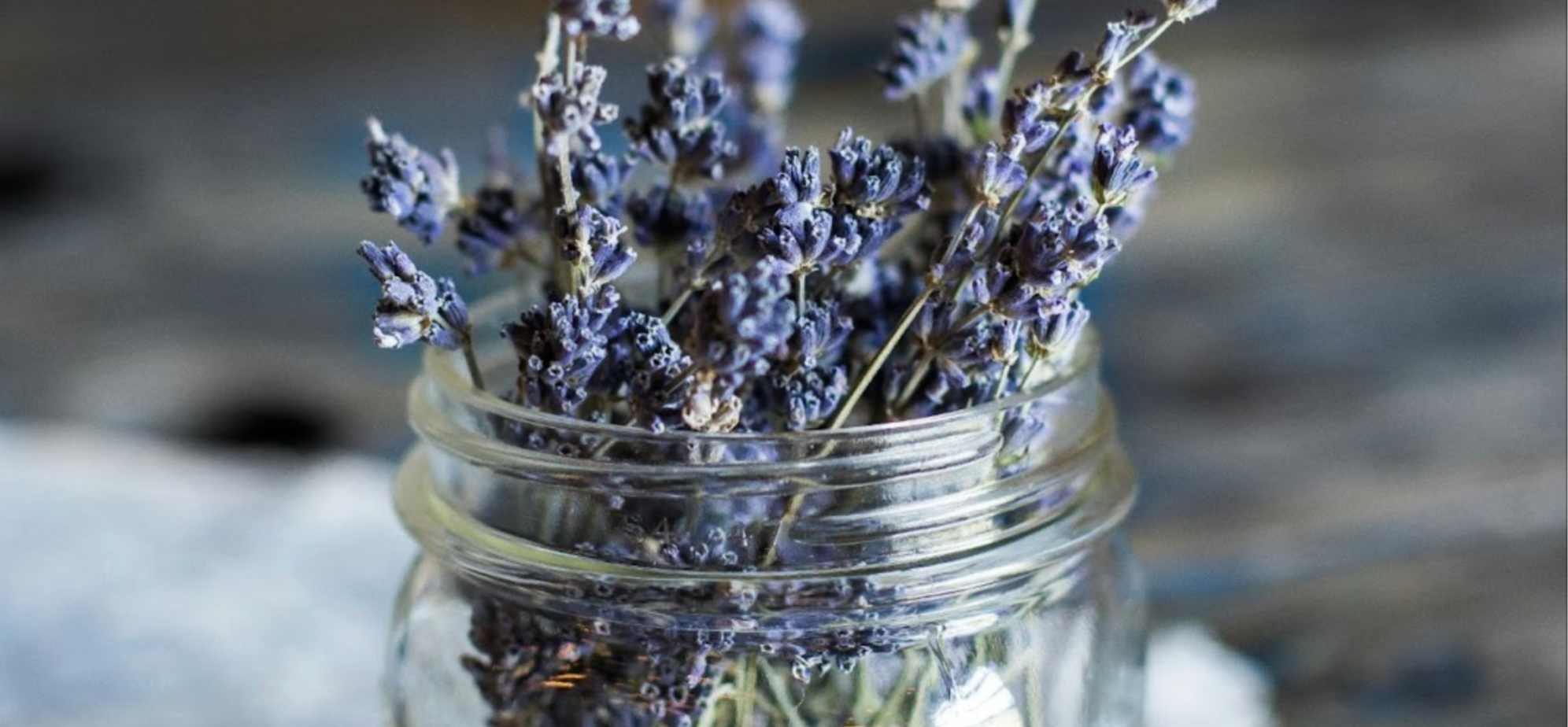 Dried lavender flowers in a glass jar