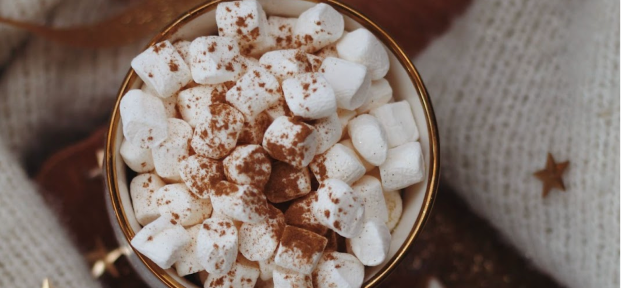 Christmas hot chocolate drink with mini marshmallows