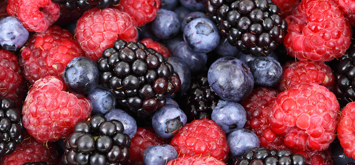 Blackberries, blueberries and raspberries for vegan collagen foods.