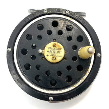 Vintage PFLUEGER MEDALIST by Shakespeare Fly Fishing Reel 1494 CJ JAPAN 