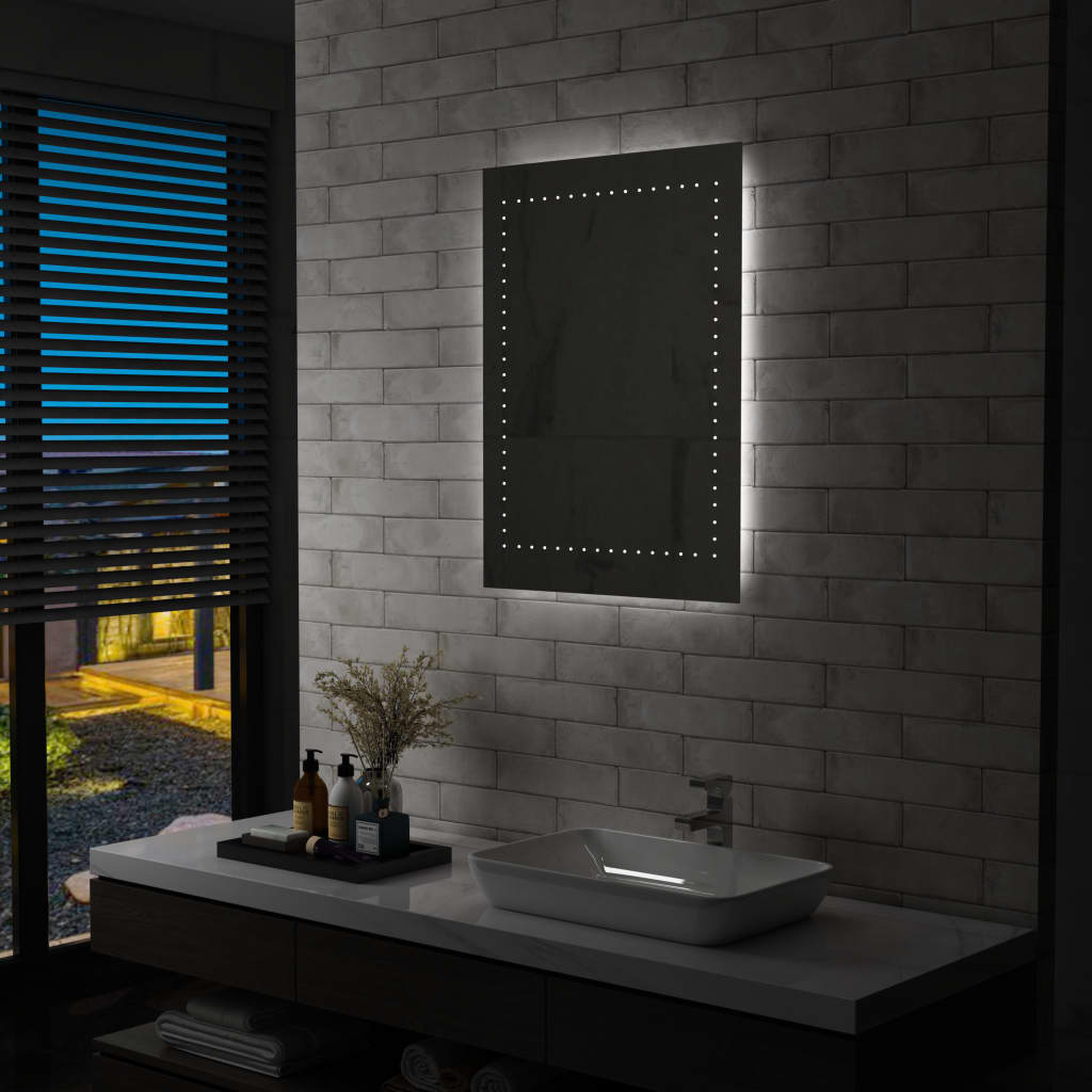 Billede af LED-vægspejl til badeværelset 50x60 cm hos BoligGigant