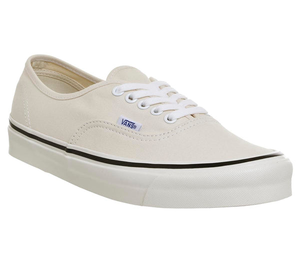 vans old skool trainers shifting sand eggnog