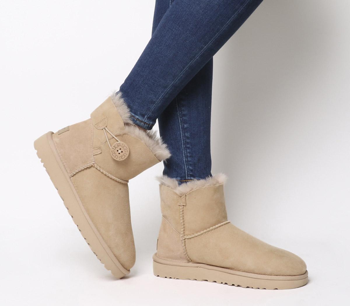 ugg mini bailey button