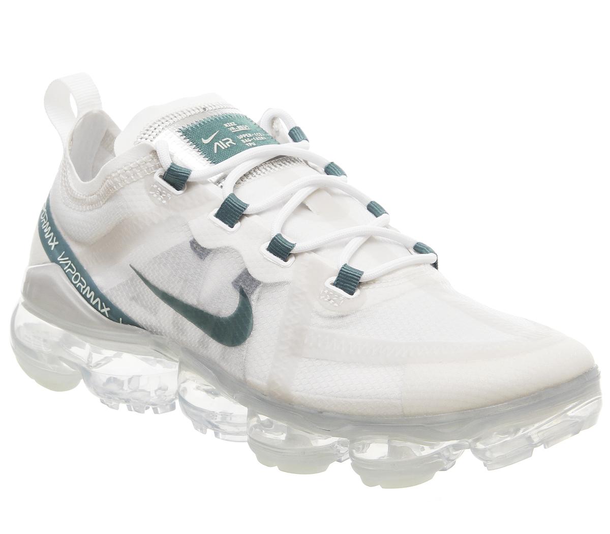 womens white vapormax 2019