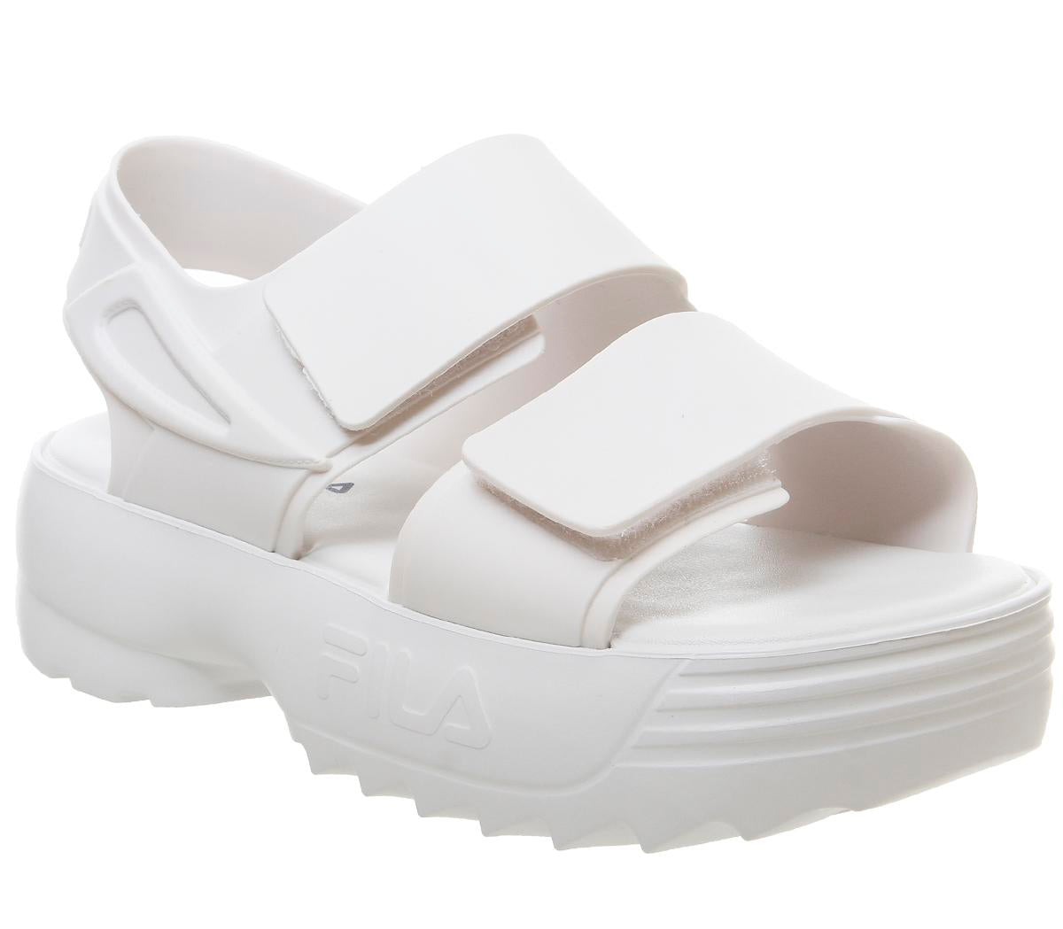 model sandal fila