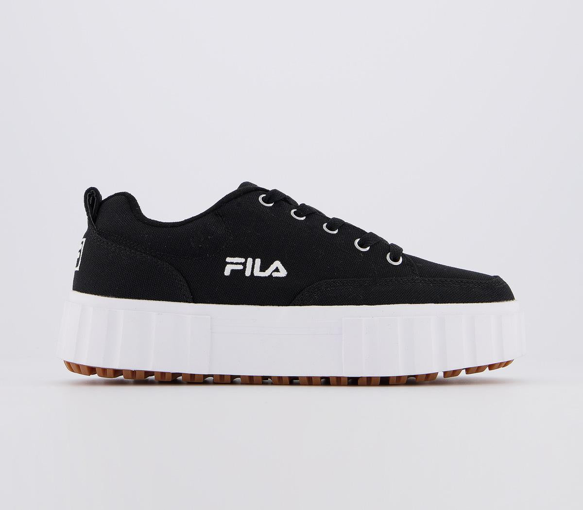 fila low trainers