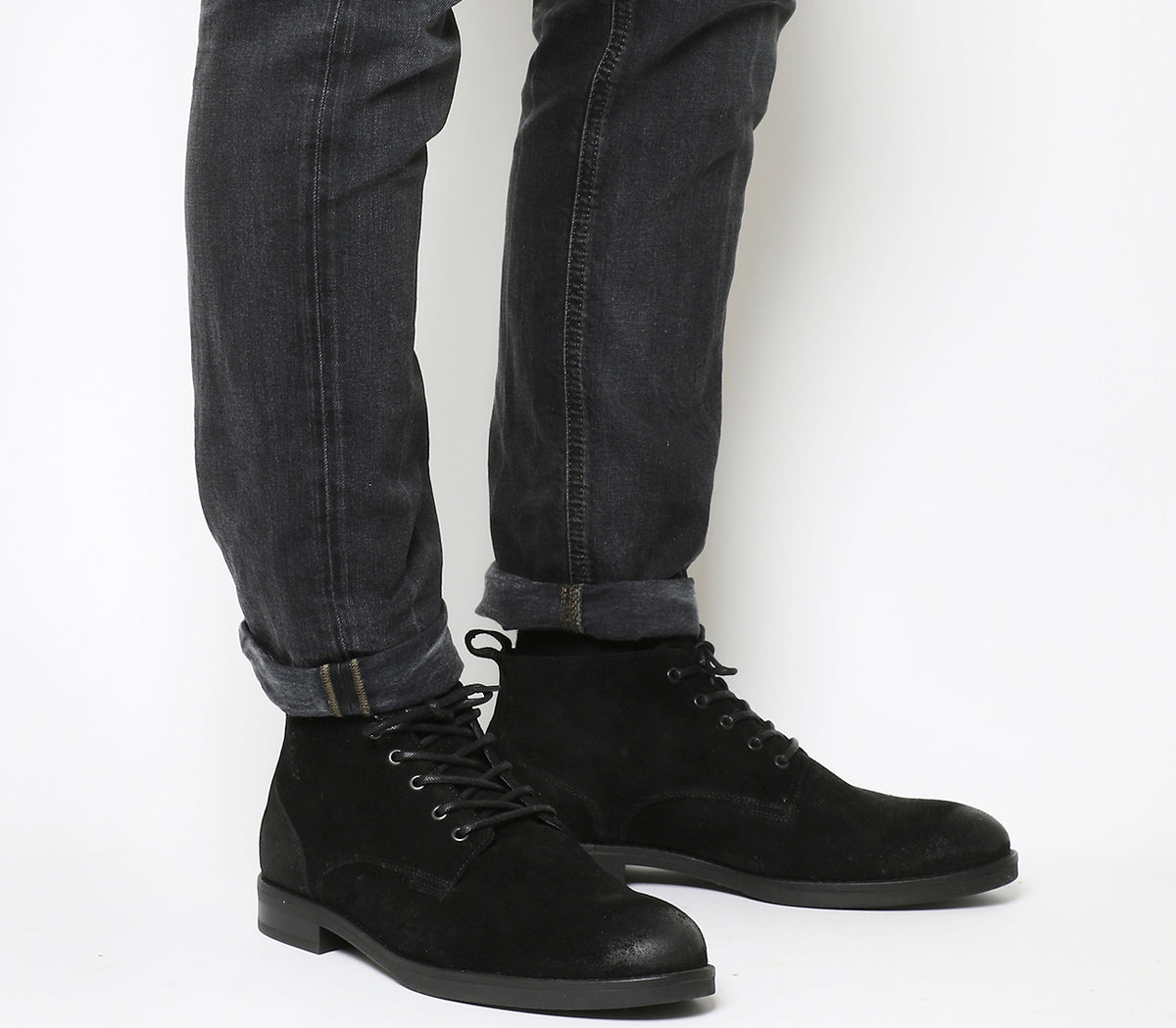 all black chukka boots