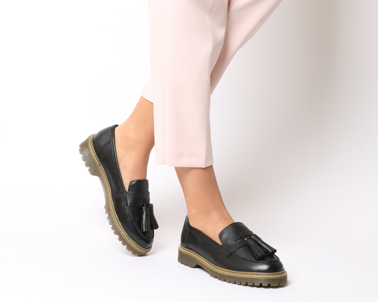 black chunky loafers womens