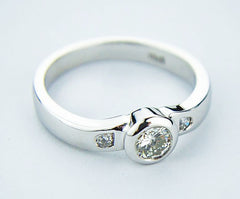 Engagement ring - bezel set