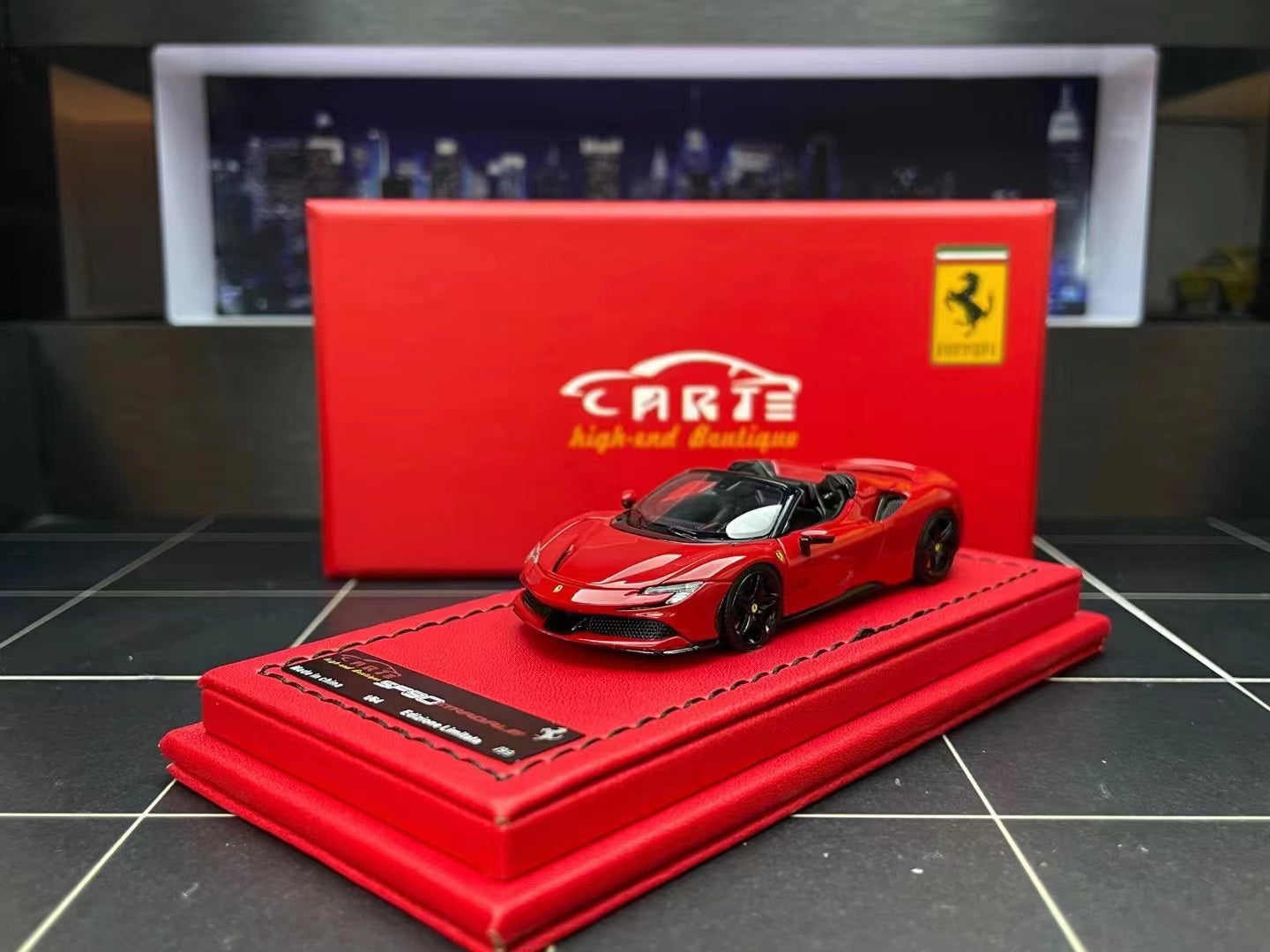 PREVENTA Auto a escala marca ART modelo Ferrari SF90. Apártalo con la –  Chido Toys