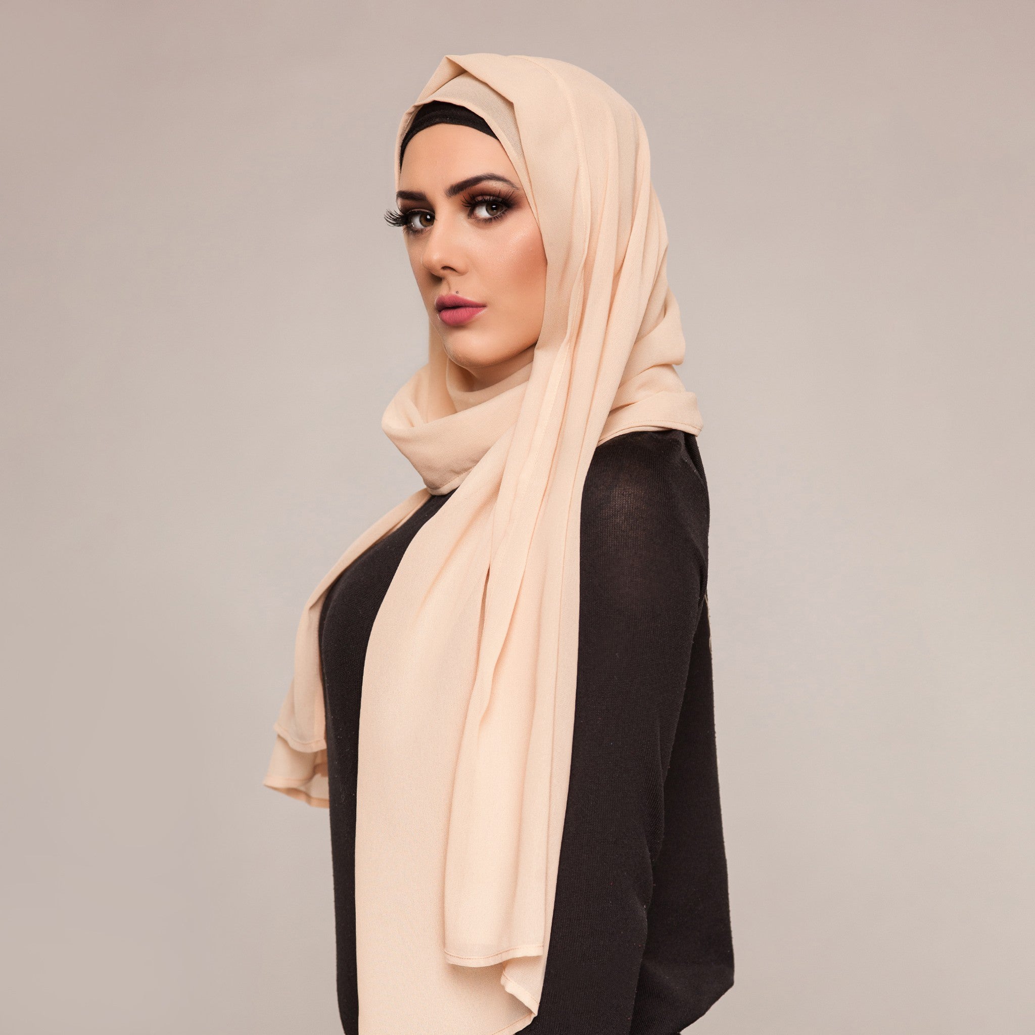 Audrey Boss Hijab – Pearl Daisy