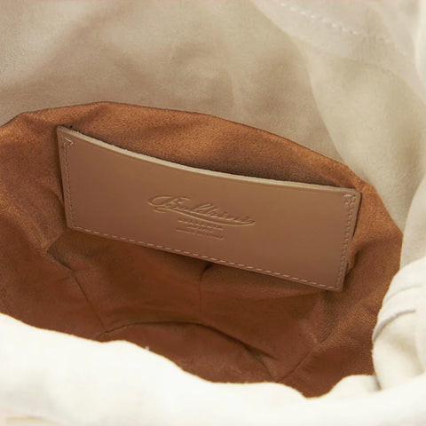 boldrini selleria embossed logo inside the handbag close up