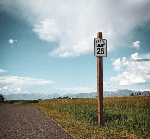 speed limit sign