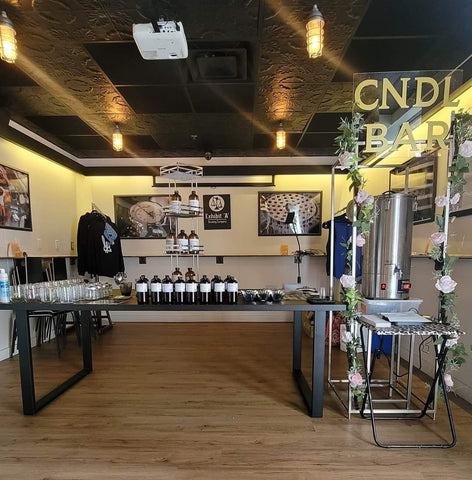 Picture of CNDL BAR candle bar by CandleLux.
