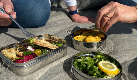 ReSpiin blankets are perfect for Picnics from Green Tulip