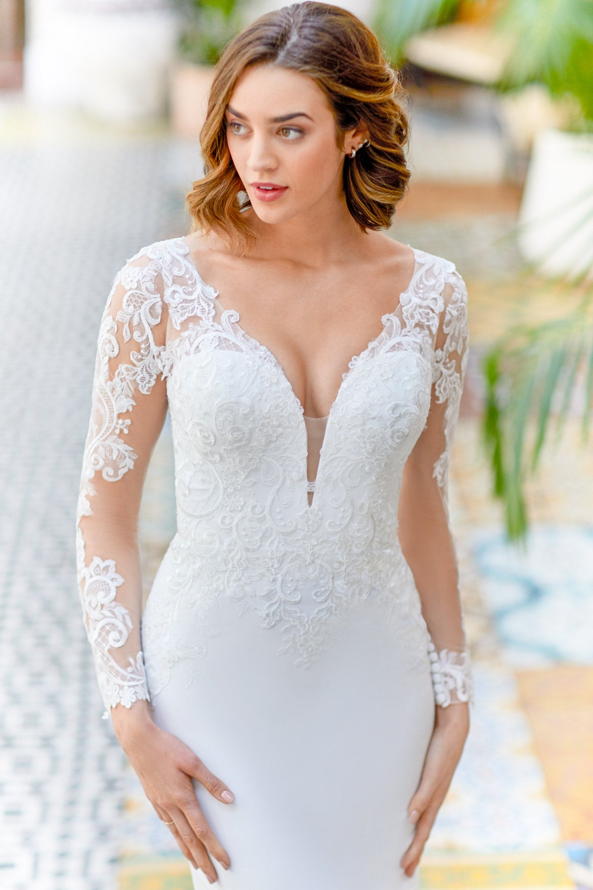 Style GA2381 – Kenneth Winston