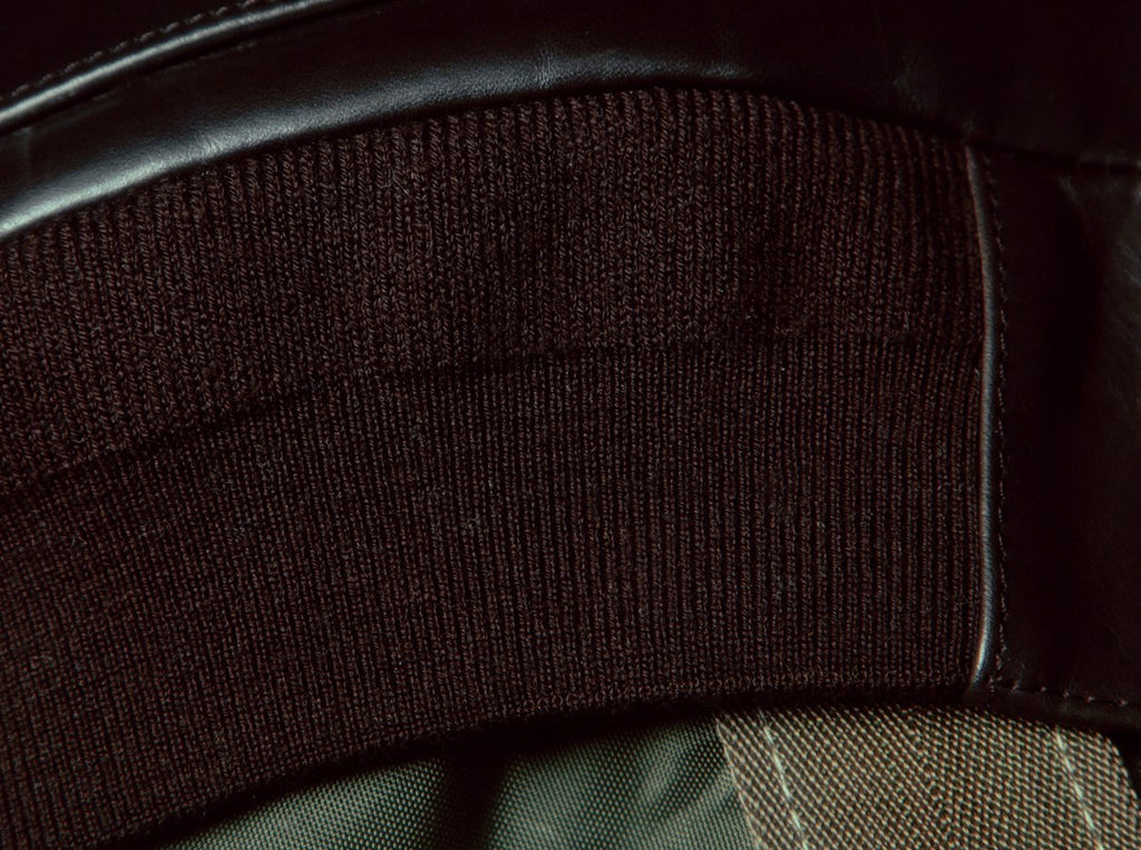 Open knit of our bomber jacket, made in France from 100% wool.