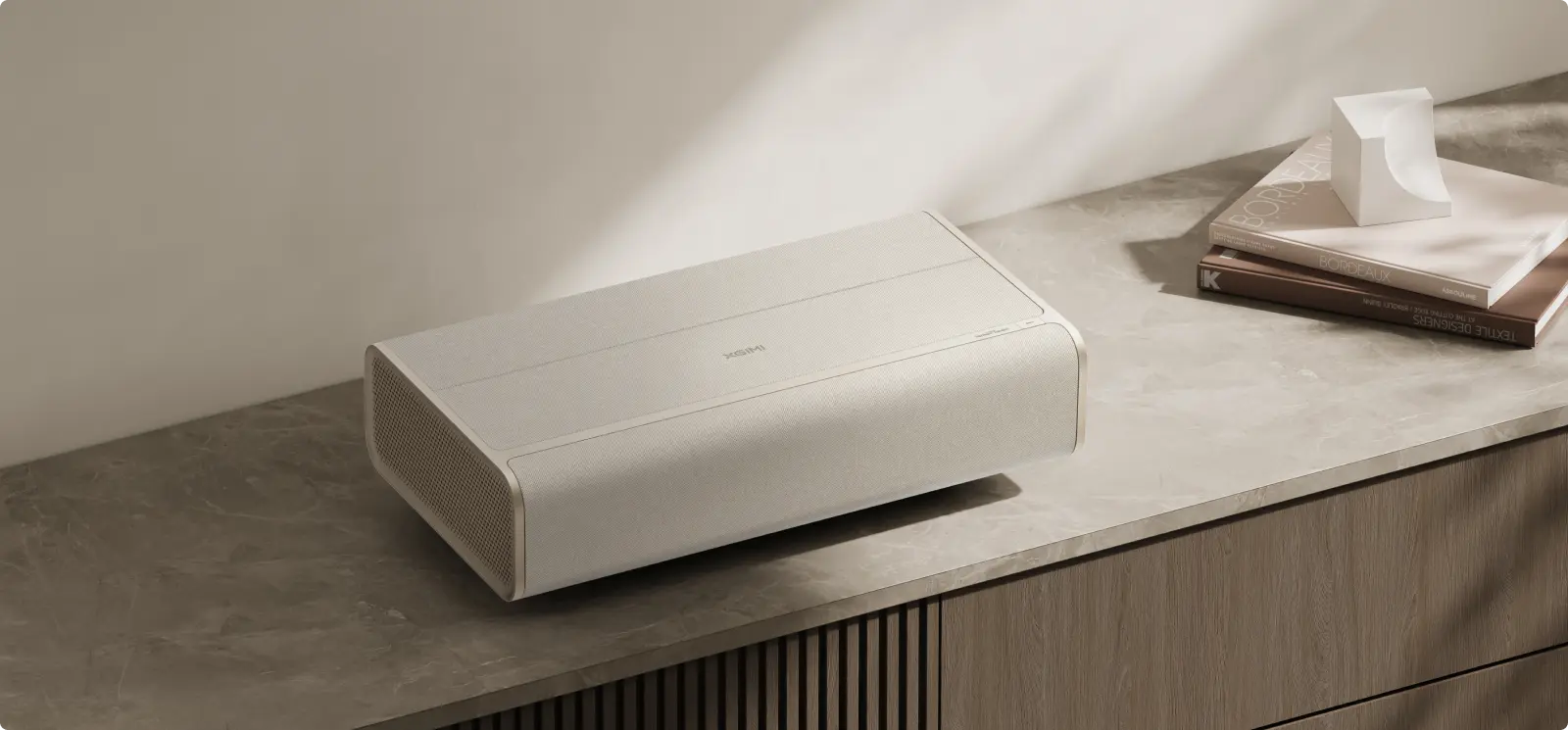 AURA 2 laser projector New (11).webp__PID:d2a2c3e0-1e3a-42b2-8674-c35b10b1edad