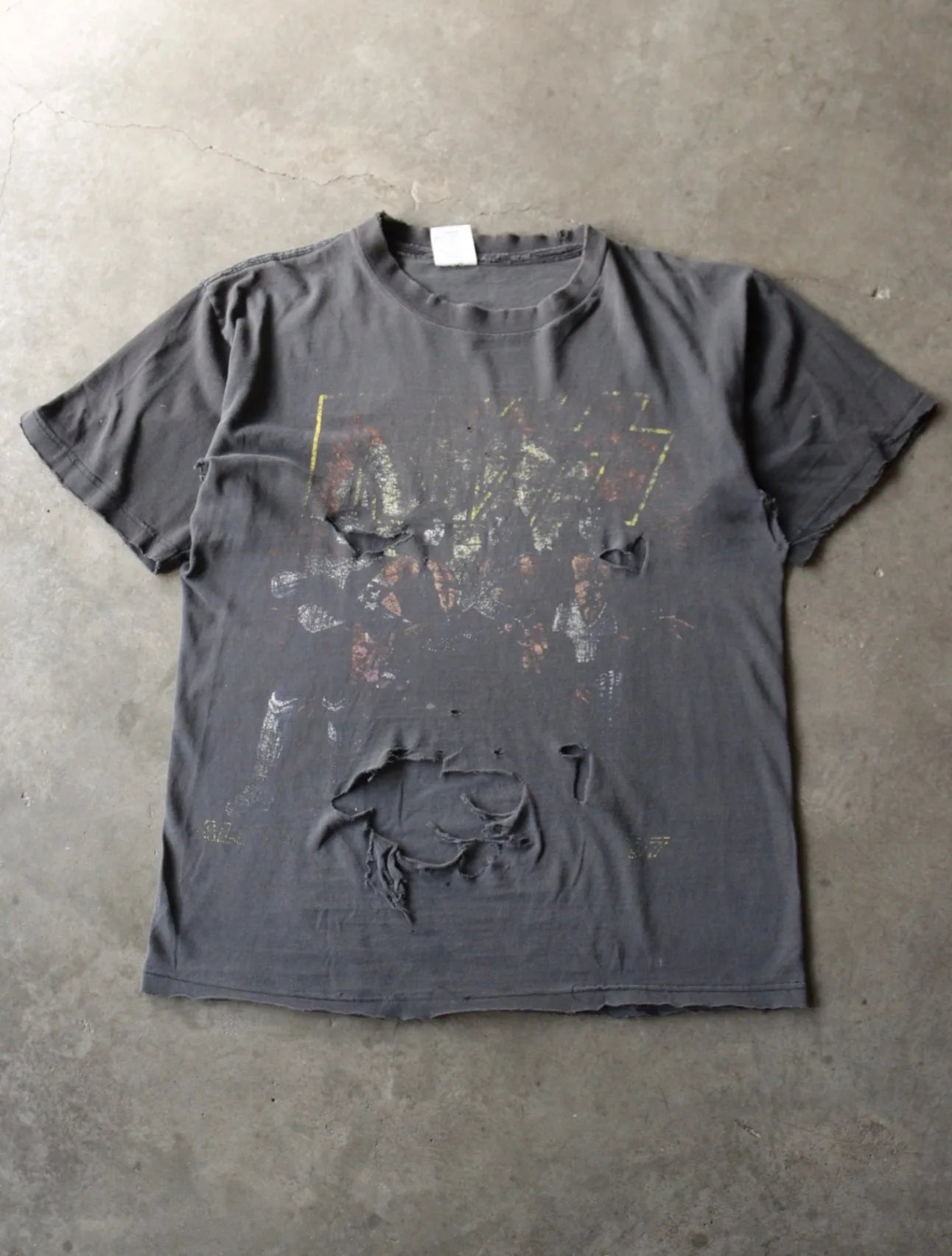 1990S THRASHED KISS BAND TEE