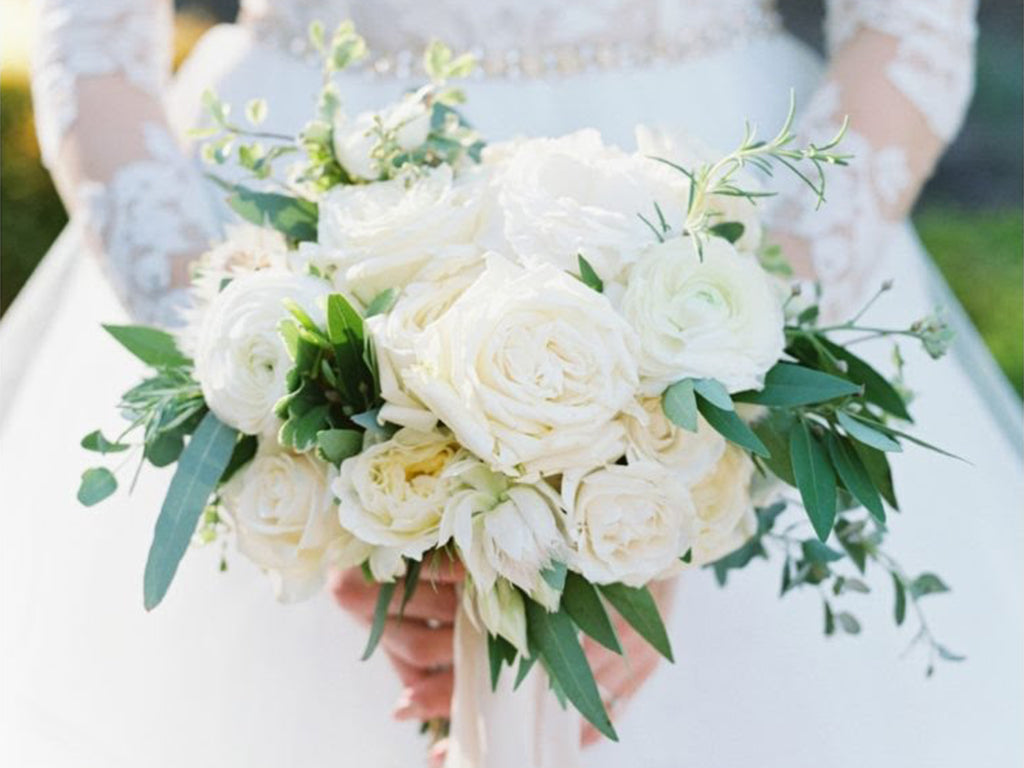 Love Life & Bloom K & V bride flower bouquet