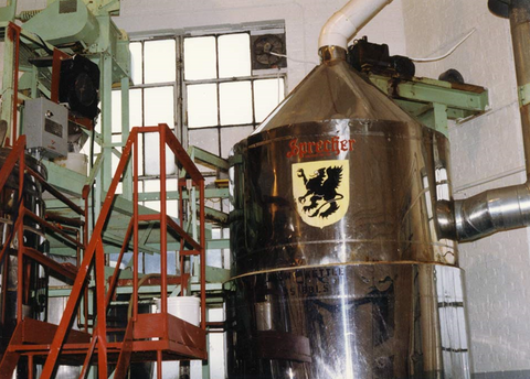 The original handmade Sprecher brew kettle.