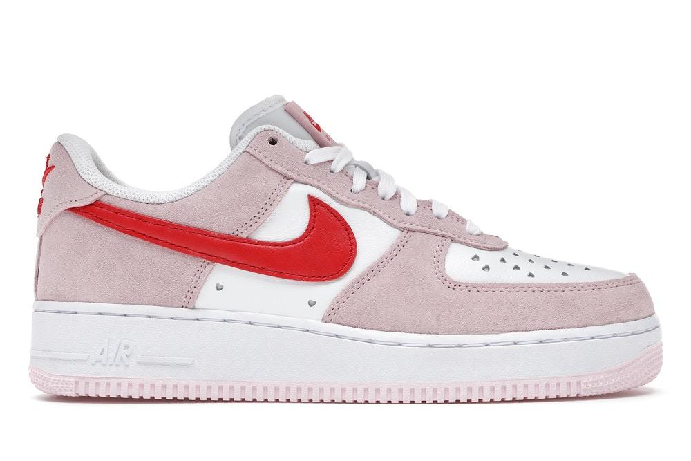 nike air force 1 07 qs red