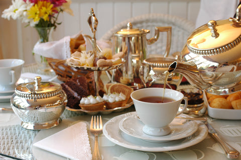 What are English Tea Sets