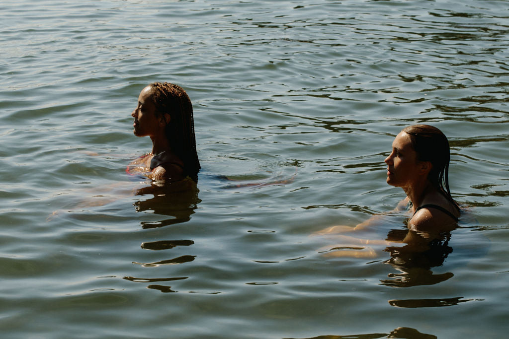 cold plunging in ocean