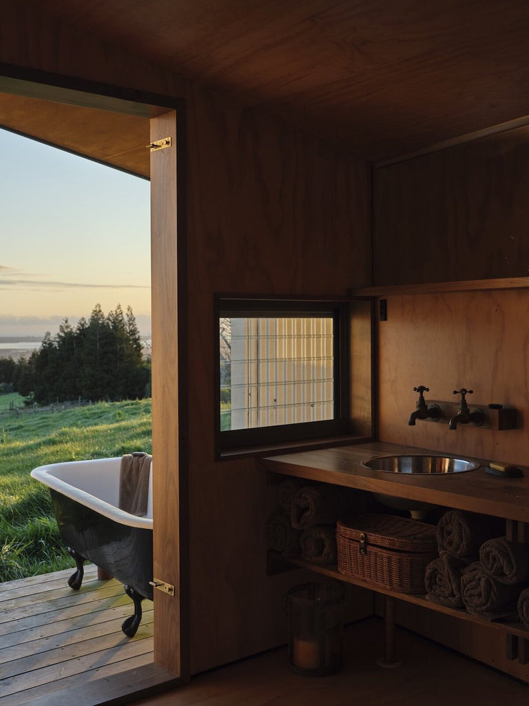 outdoor bath with views