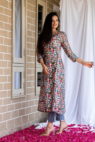 Traditional Indian Dresses That Every Girl Can Wear