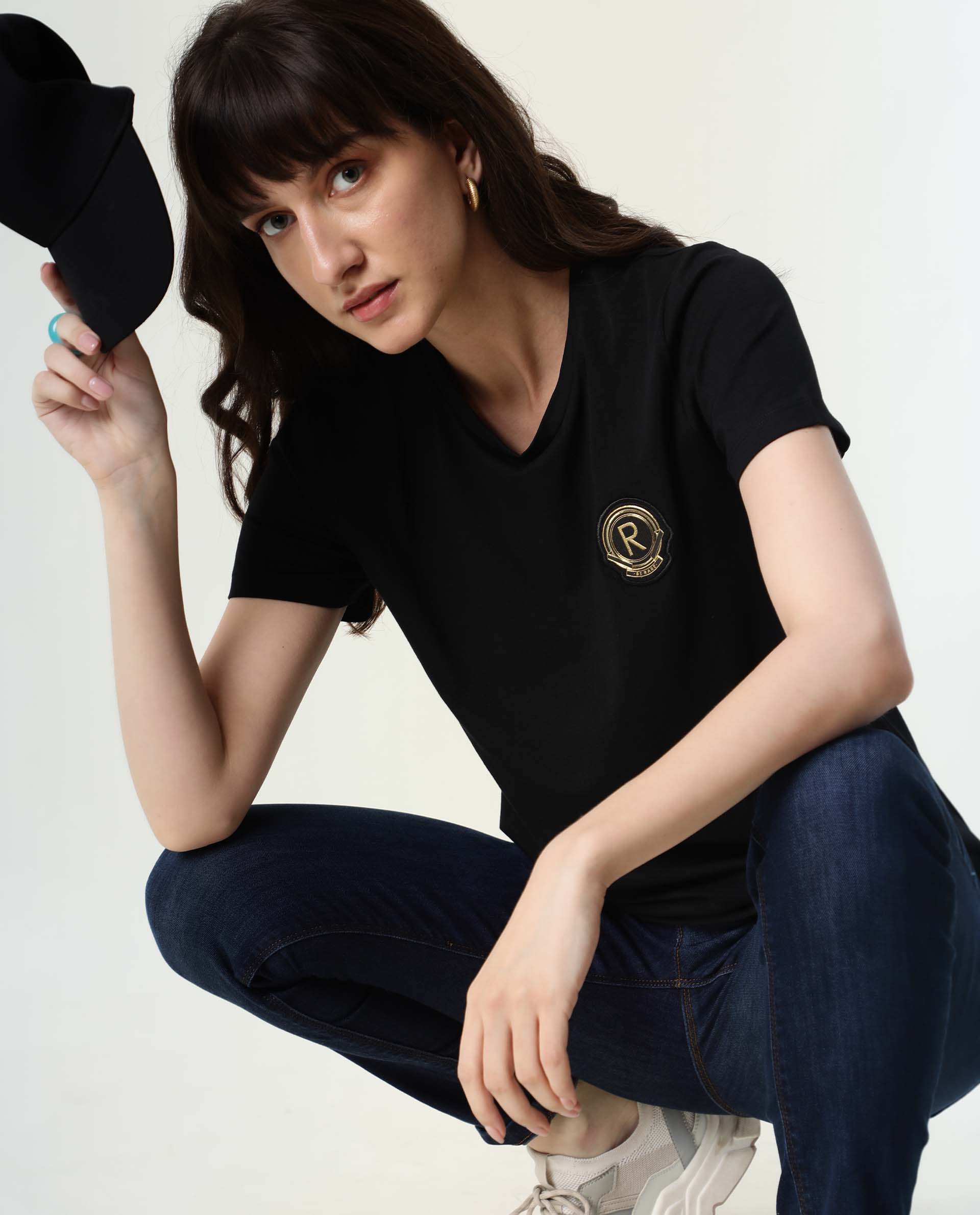 lokaal Kip Convergeren Buy Black T-Shirt For Women Online 8907279263889 At Rareism