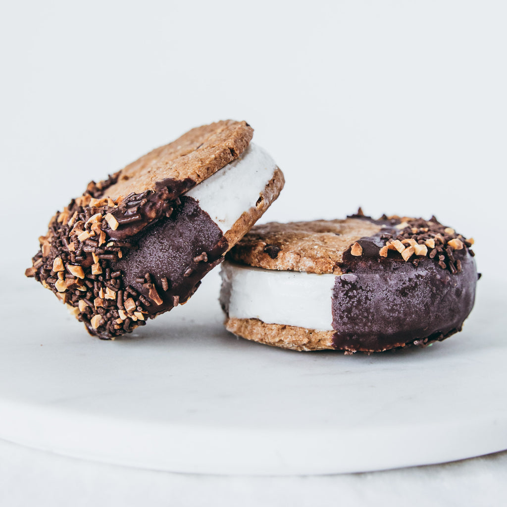 Choc dipped ice cream cookie sandwiches - halo & swoon