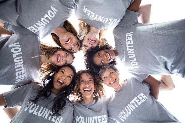 Group of women volunteering for Galentine’s Day