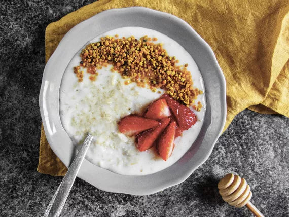 Bee Pollen Smoothie Bowl – Hilltop Honey