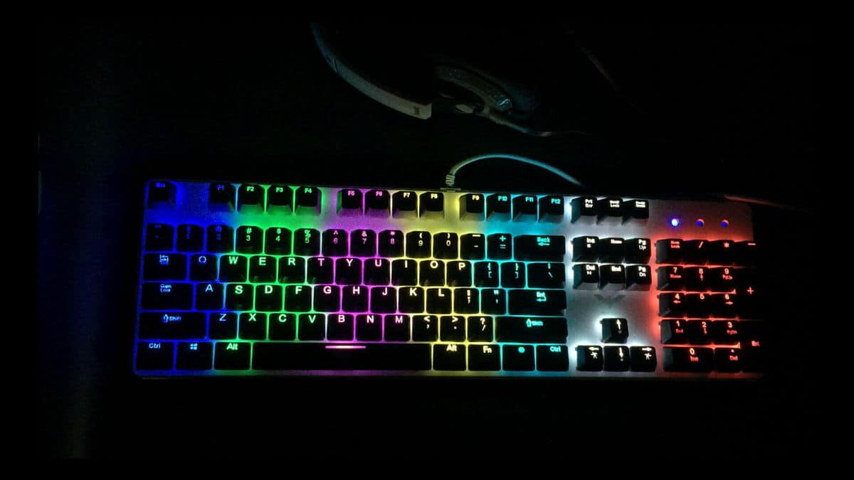 Solider Regenbogenmodus der mechanischen Tastatur hv-kb366l