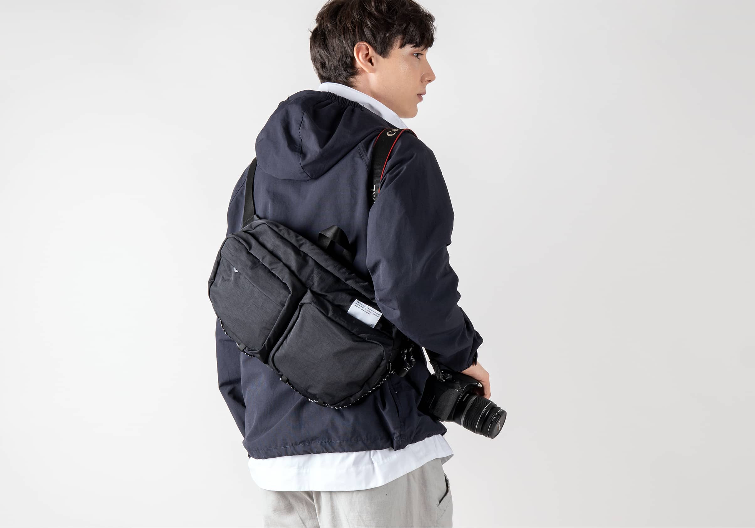 TURING W20 SLING BAG