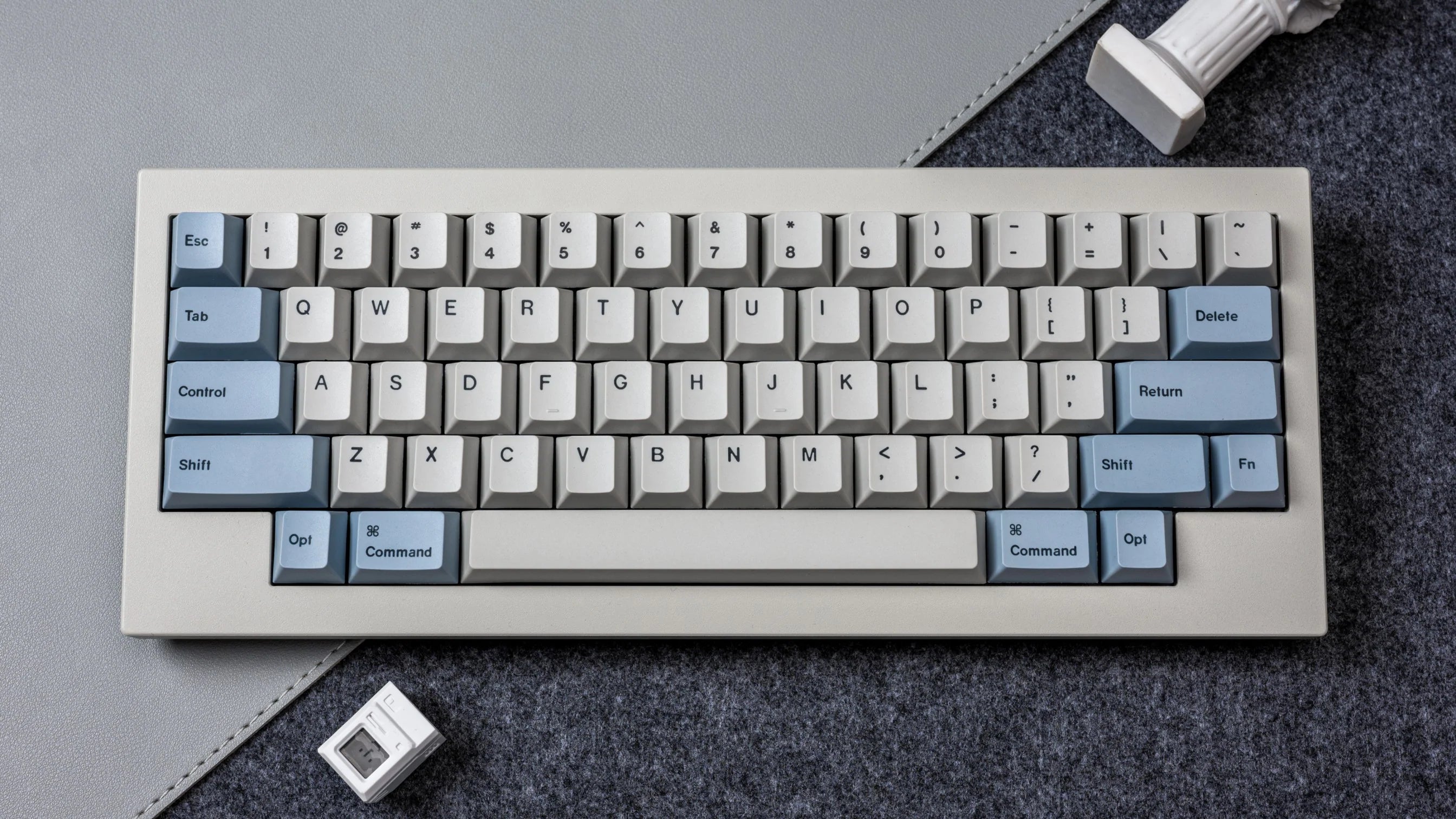 Keychron Q8 65% Alice Layout Custom Mechanical Keyboard