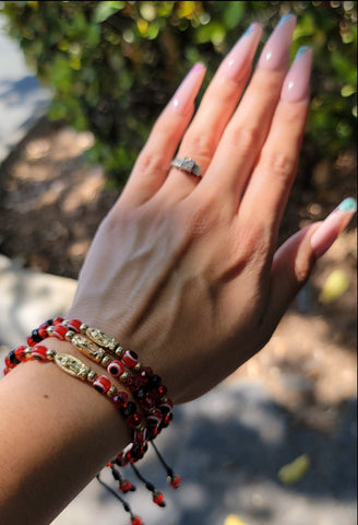 Protecting My Vibes Handmade Glass Beaded Evil Eye Bracelet – The Pretty  Rag