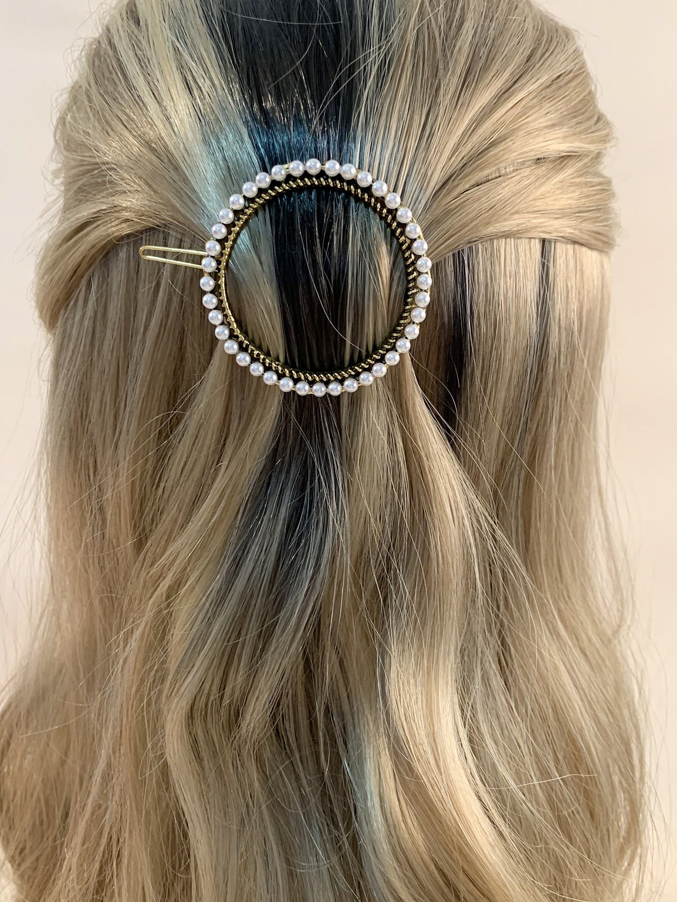 Faux Pearl Decor Round Hair Clip Barrettes for Women Fashion Styling Hair