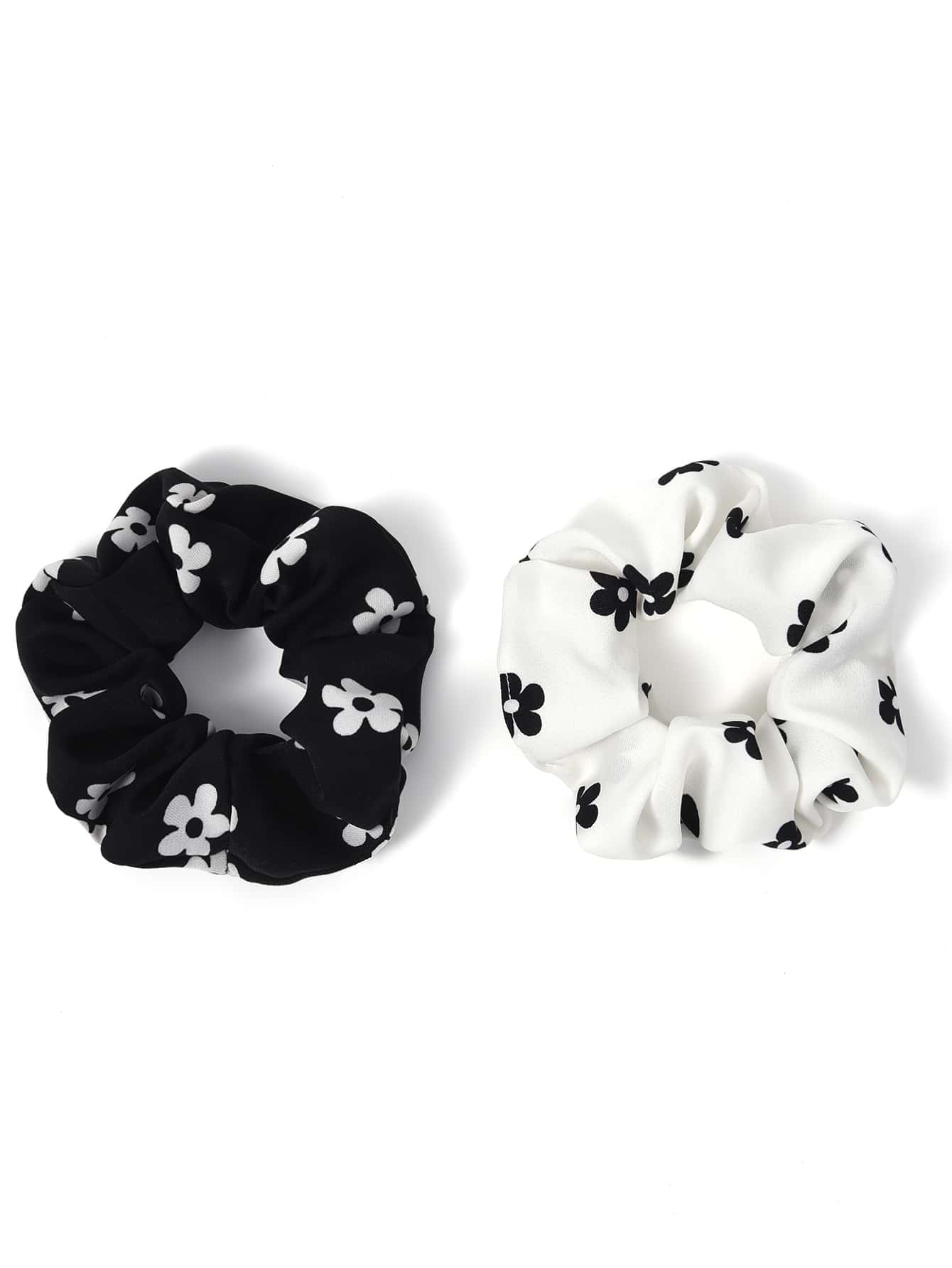 2pcs Black and White Flower Print Scrunchie Ponytail Holder Hair Scrunchy Hair