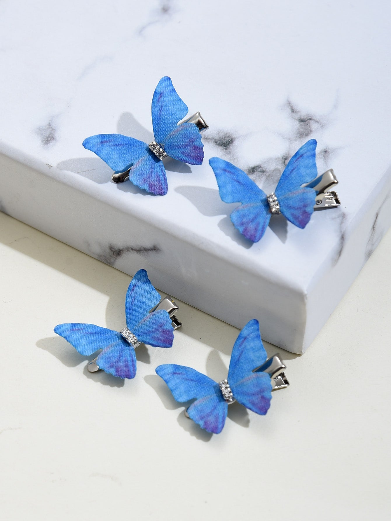 4pcs Butterfly Decor Alligator Hair Clip Barrettes for Women Fashion Styling