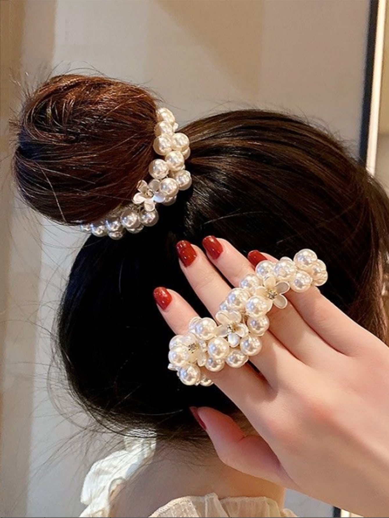 1pc Flower & Faux Pearl Decor Hair Tie Ponytail Holder Elastic Hair Bands