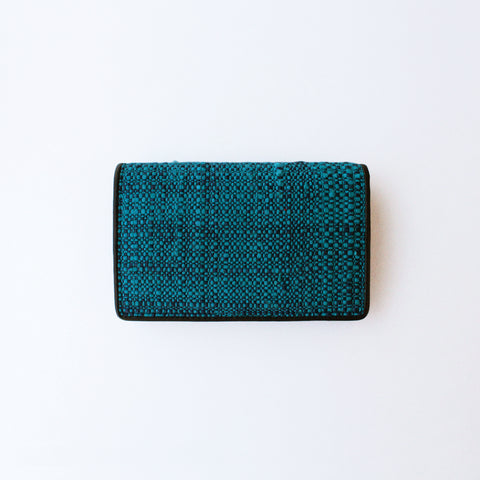 https://tumuginoyakata-online.com/collections/accessories/products/card-holder-okujuntextile2402?variant=43827298369744