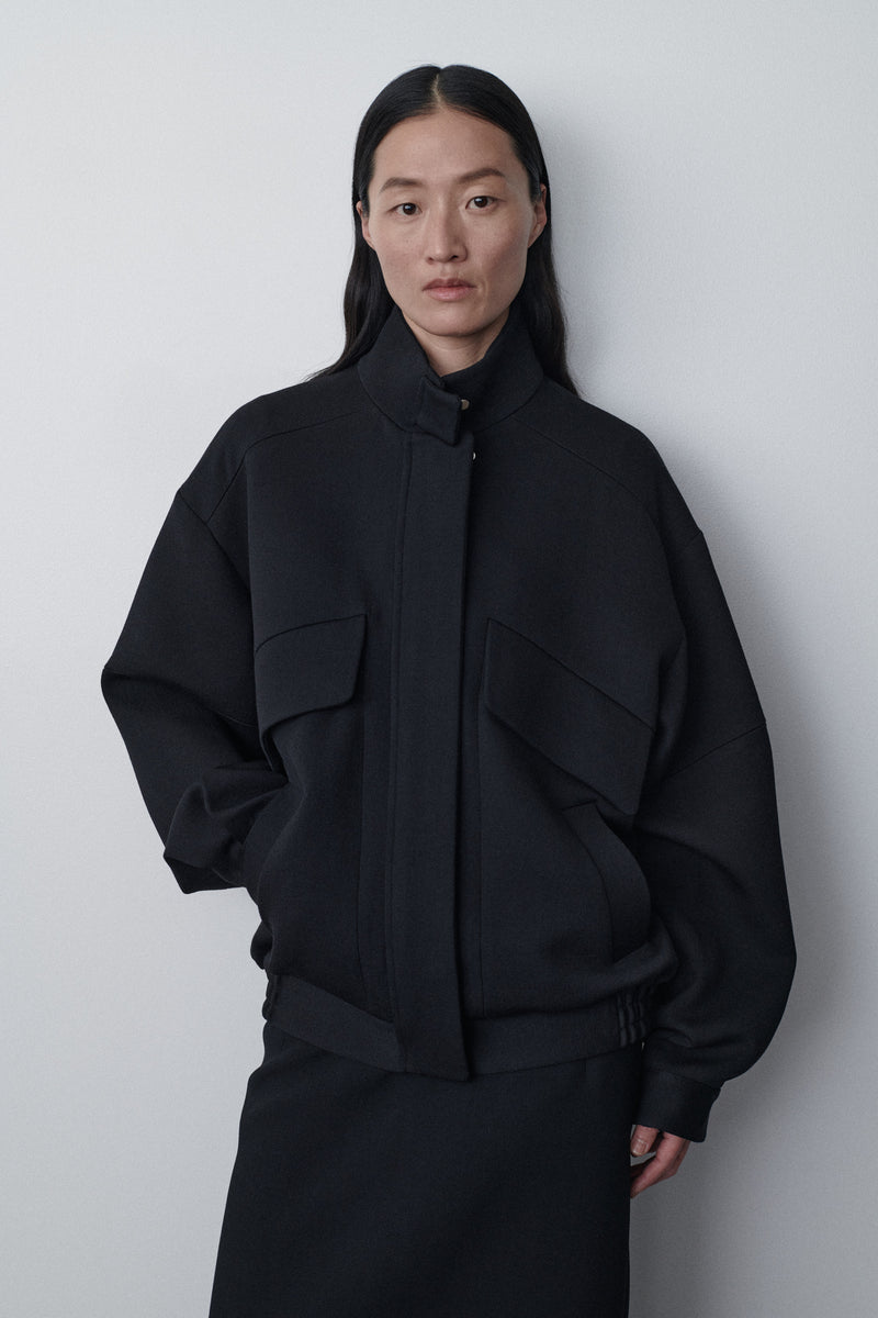 Efren Jacket Black in Virgin Wool – The Row