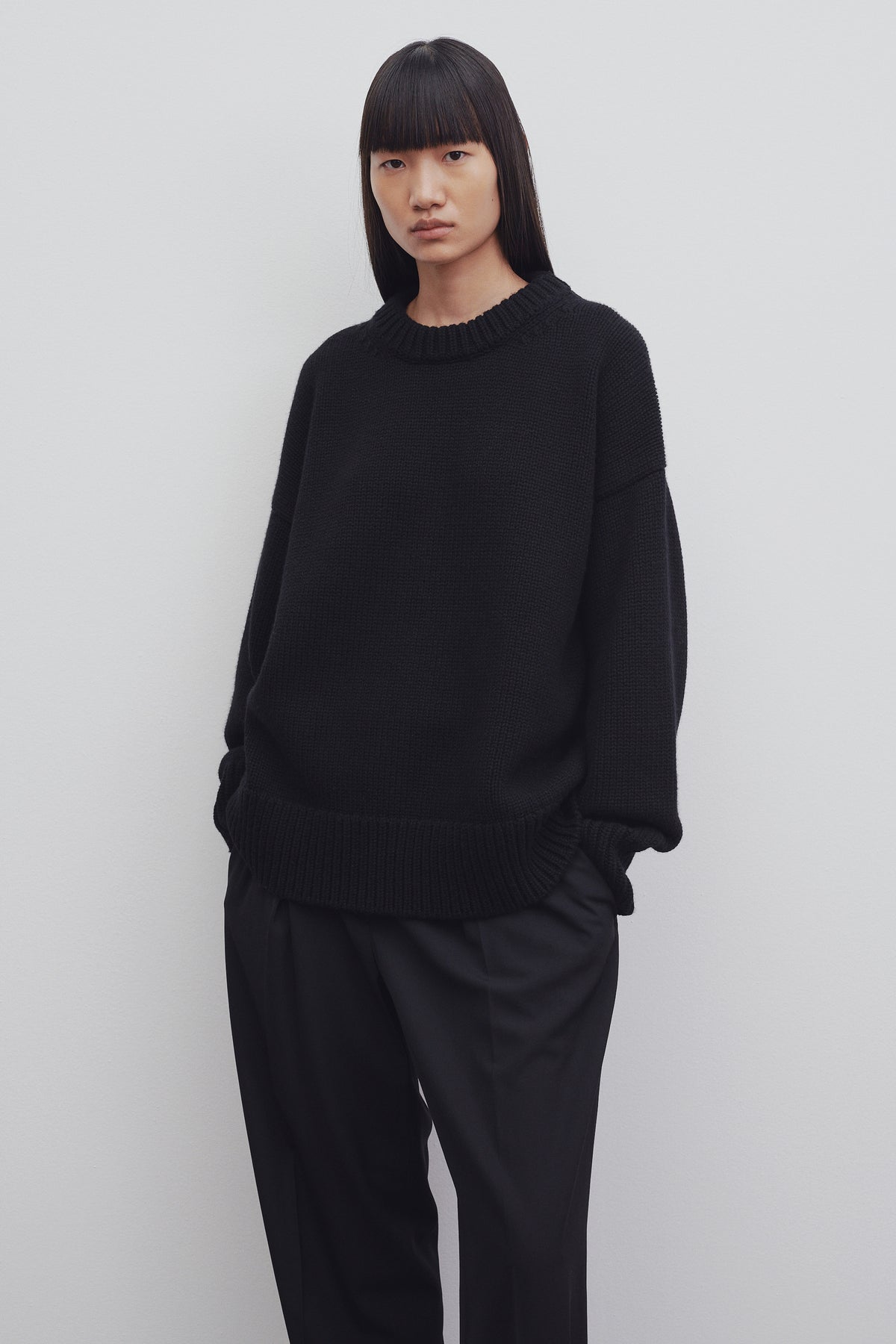 Ophelia Top Black in Wool and Cashmere – The Row